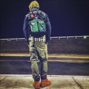 Meet your Posher, Christopher